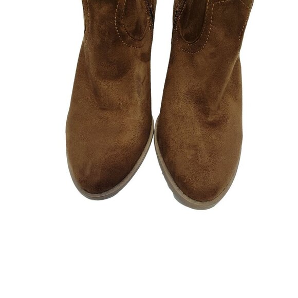 Sugar Women Tarah Ankle Booties Brown Faux Suede Almond Toe Block Heel Size 9.5 - Picture 4 of 11